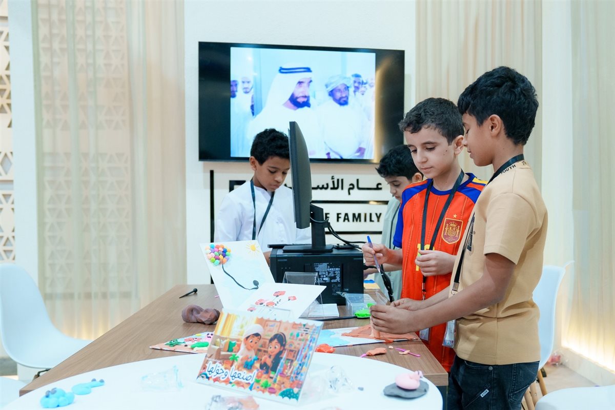 وشملت المشاركة بعض الفنون اليدوية المتطورة