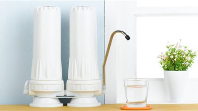 إخصائية تغذية للأمهات: تجنبي الإفراط في استخدام فلاتر المياه 