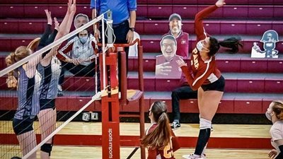 فوز جديد.. «ندى» و«نورا» يواصلان تألقهما بدوري الجامعات الأمريكي لـ«الطائرة»