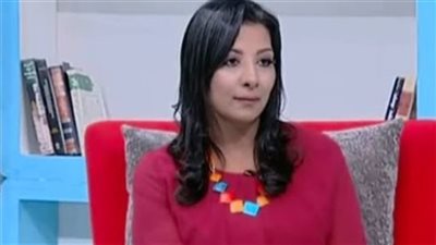 «حسسيه بأهميته واكسبي ثقته».. نصائح للتعامل مع الزوج الكتوم