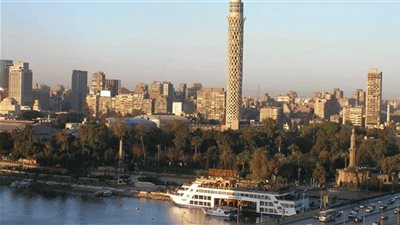 «البرد راجع».. «الأرصاد» توجه تحذيرات للسيدات بشأن الملابس.. فيديو