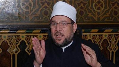 وزير الأوقاف: 13 قيادة نسائية بالوزارة.. وزي الواعظات يميزهن.. فيديو