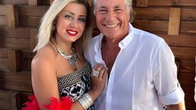 زوجة مصطفى فهمي عن فرق السن: «الفوارق تذوب عند عتبة الحب».. فيديو