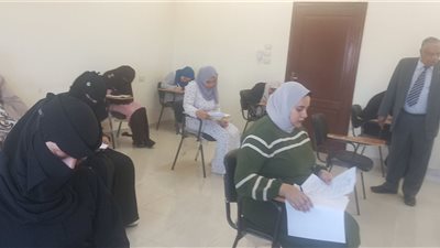 عميد العلوم الأزهرية بجنوب سيناء يتابع سير امتحانات الترم الثاني