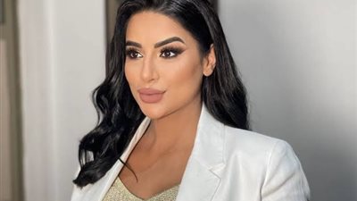 جوري بكر تتخطى طلاقها بعطلة صيفية وتؤكد: بعيش أحلامي  (فيديو)   
