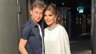 نجمات الفن تنعين مصفف الشعر طوني صوايا بكلمات مؤثرة  