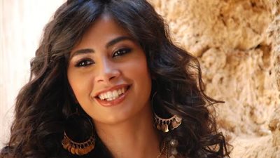 كيف انقذت روبي الفنان محمد ممدوح في «هيروشيما»؟  