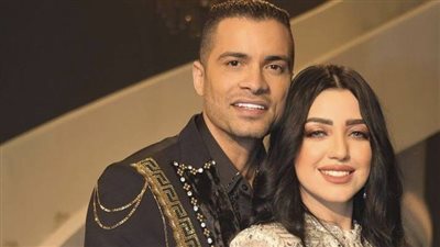 حسن شاكوش يثير الجدل بملابس نسائية والجمهور: لبس ريم   