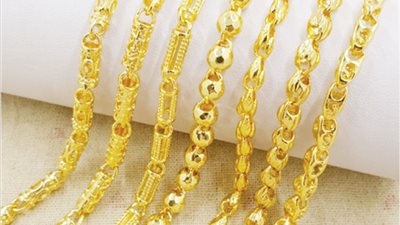 منع سيدة أوروبية من دخول البحرين نهائيًا.. ما السبب؟