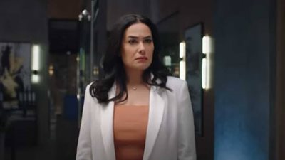 مفقترق طرق الحلقة 3 | الصدمة تسيطر على هند صبري بعد كشف الحقيقة