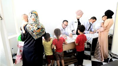 «القومي للبحوث» يُطلق قافلة طبية لقرية ميت قادوس بالجيزة
