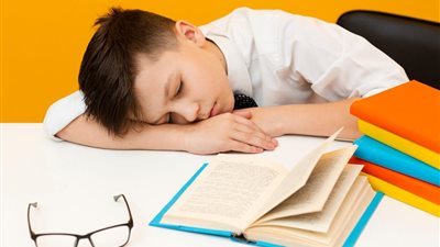 لطلاب الثانوية العامة.. 4 أطعمة احذروا تناولها قبل الامتحانات تسبب الخمول