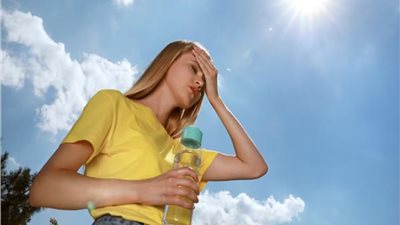 لترطيب جسمك.. 7 نصائح مذهلة للتغلب على حرارة الجو