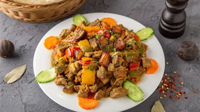 «الحميس» أشهر أكلات عيد الأضحى في السعودية.. إليك طريقة تحضيره