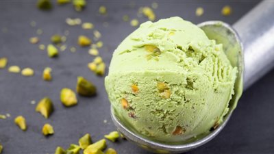 طريقة عمل الآيس كريم بالفستق الحلبي