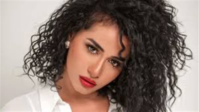 نانسي صلاح تشارك هيفاء وهبي في فيلم ولاد المحظوظة