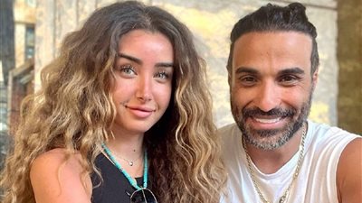 أحمد فهمي بعد انفصاله عن هنا الزاهد: بحبها على كل المستويات