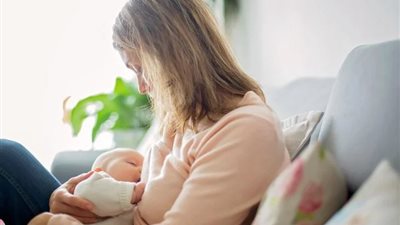 للأمهات المرضعات.. 3 علاجات منزلية لزيادة حليب الثدي