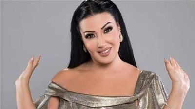 بعد فتحها باب الأسئلة للمتابعين.. ردود غير متوقعة ل سمية الخشاب  