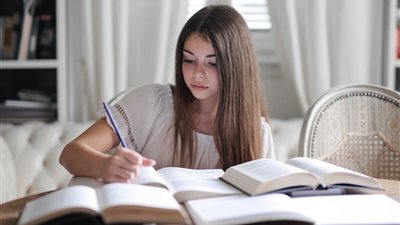 لطلاب الثانوية العامة.. 5 نصائح تساعدك على تقوية مناعة ابنك خلال فترة المذاكرة والامتحانات