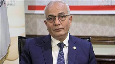 هل أطاح امتحان الفيزياء 2024 بوزير التعليم السابق رضا حجازي؟