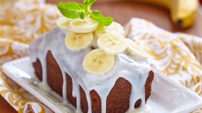 طريقة عمل كيكة الموز بمكونات بسيطة