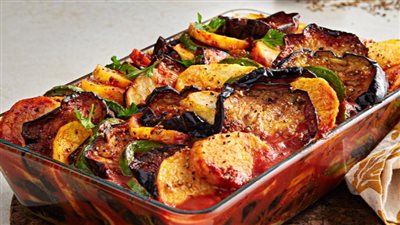 طريقة عمل المسقعة باللحمة المفرومة بمذاق مختلف