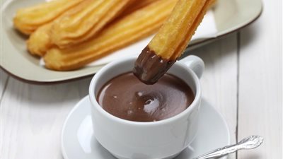 طريقة عمل بلح الشام بالنوتيلا في المنزل