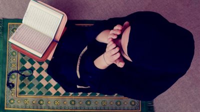 هل يجوز النيابة عن الغير في صلاة الاستخارة؟.. «الإفتاء تُجيب»