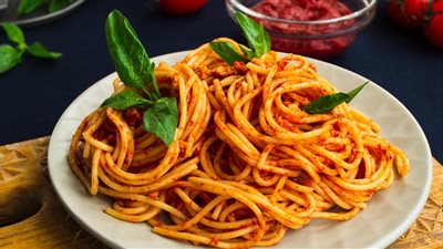 طريقة عمل المكرونة الاسباجيتي بصوص الباربكيو
