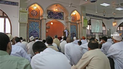  هل يأثم من يترك صلاة الجمعة بسبب مواعيد عمله؟.. أمين الفتوى يُجيب (فيديو)