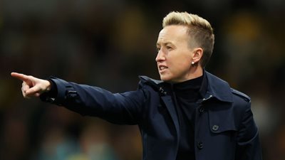 مدربة كندا للسيدات تتورط في فضيحة تجسس والألعاب الأولمبية تحسم قرارها 