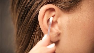 4 نصائح تساعدك على إزالة شمع الأذن بسهولة