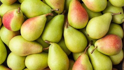 تفسير رؤية الكمثرى في المنام .. وإرتباطها بالحصول على أموال 