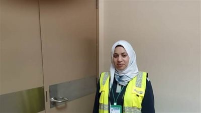 «البنت زي الولد».. قصة هند عمر أول قائدة مترو أنفاق في مصر 