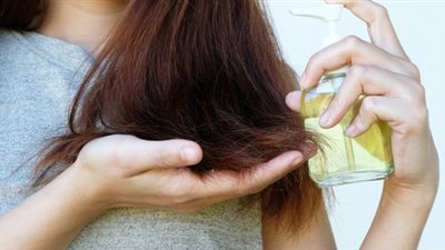 أفضل 3 زيوت لتعزيز نمو الشعر وعلاج التساقط