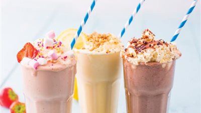 طريقة عمل الميلك شيك بآيس كريم فانيليا