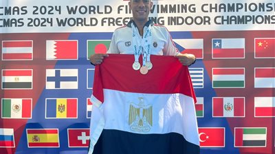 لاعب القوات المسلحة محمد طارق يحقق ثلاث ميداليات فى بطولة العالم للسباحة بالزعانف للأساتذة بصربيا