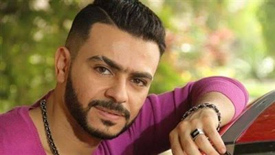 الفنان كريم الحسيني يستغيث بـ«الأوقاف» بعد منعه من دخول مسجد   