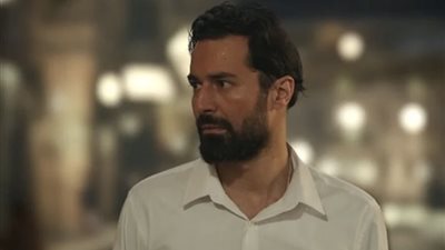 عمر أفندي الحلقة 2| أحمد حاتم يكشف المستور عن حياة والده  