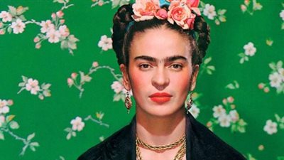 فريدا كالو | رسامة مكسيكية جسدت في لوحاتها الواقع والقدر