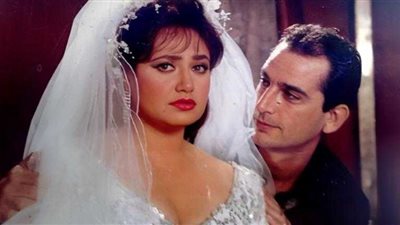 سر رفض ليلى علوي تقديم أحد المشاهد مع هشام سليم في «يادنيا يا غرامي»  