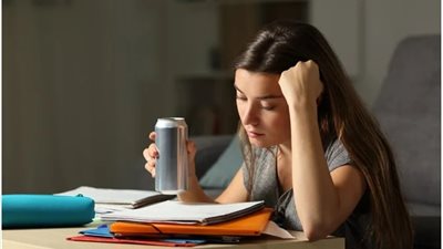 ابعدوها عن أولاكم.. مشروبات الطاقة خطر قد يسبب الوفاة