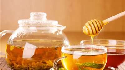 6 مشروبات عشبية تساعدك في خفض الكوليسترول أبرزها «شاي النعناع»