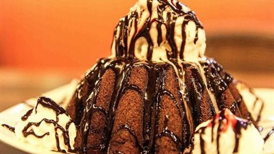 طريقة عمل المولتن كيك بخطوات بسيطة