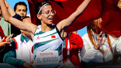 المغربية فاطمة الإدريسي تحطم الرقم القياسي في ماراثون بارالمبياد باريس 2024 
