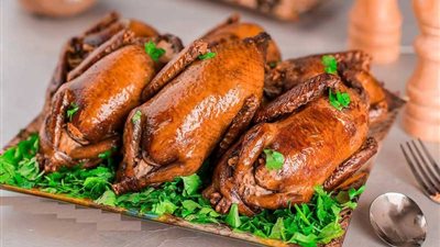 تفسير حلم أكل الحمام في المنام للعزباء والمتزوجة