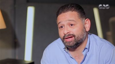 نجوم الفن يقدمون التعازي في وفاة والد زوجة الفنان أمير شاهين   