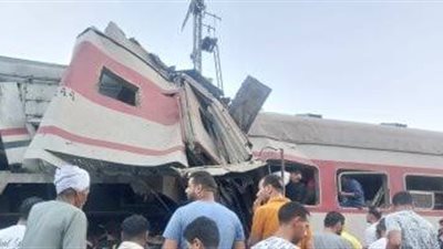 ارتفاع عدد مصابي حادث قطارين الزقازيق إلى 18 مصاب
