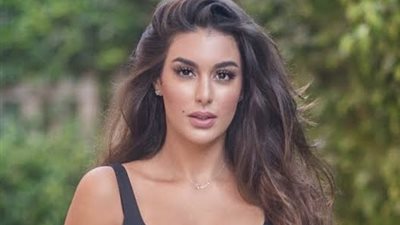 ياسمين صبري تبرز أنوثتها بإطلالة سوداء راقية (صور)